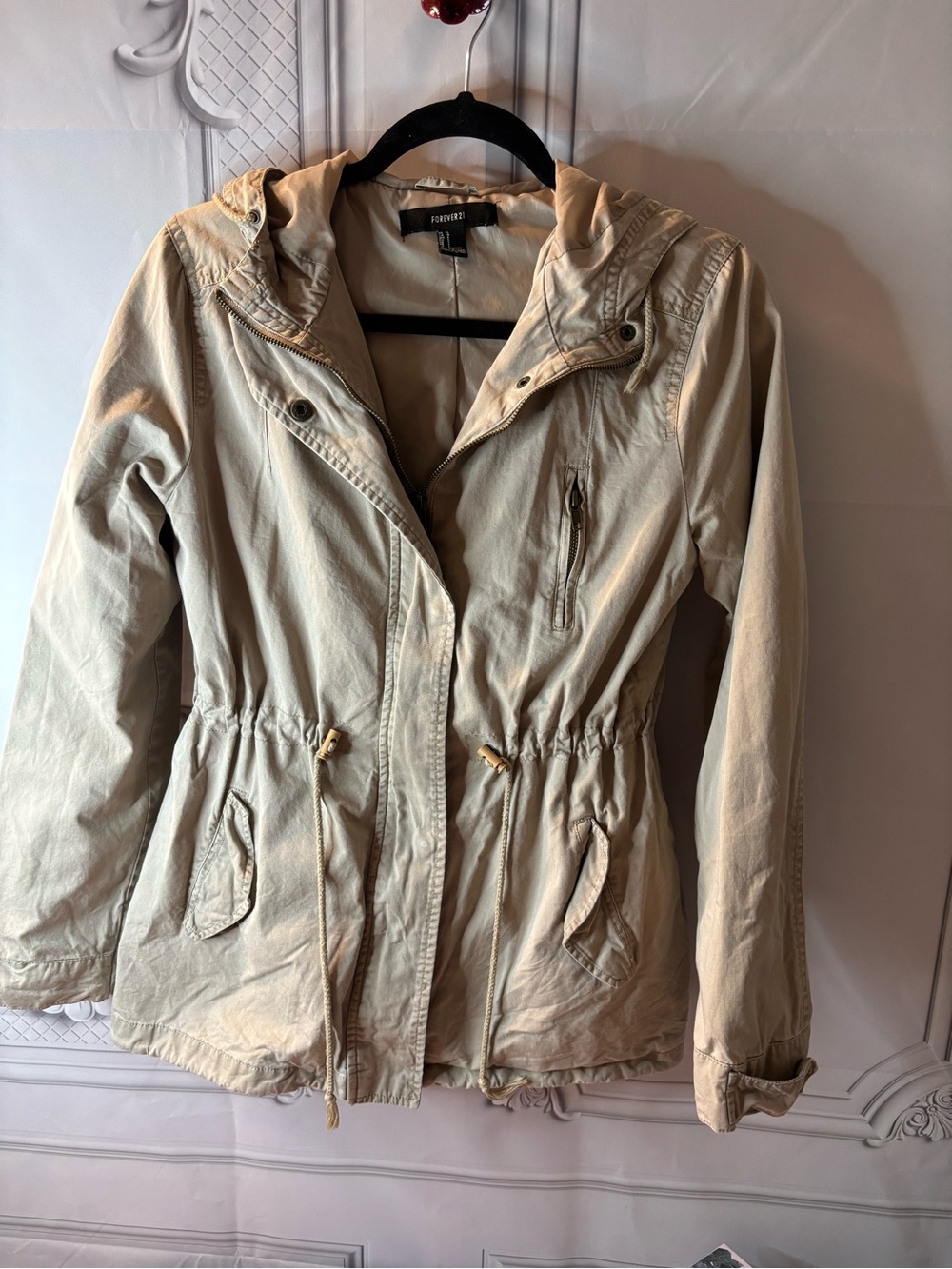 Forever 21 Women’s Hooded Utility Jacket Tan, Size Large